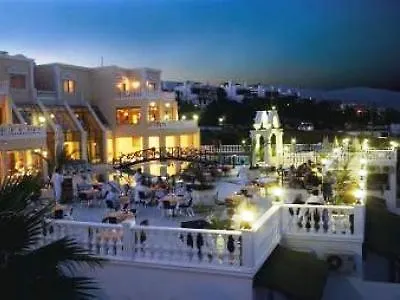 Grand Newport Hotel 4*