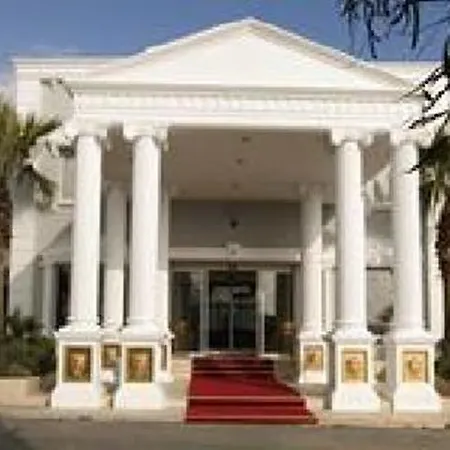 Hotel Grand Newport 4*