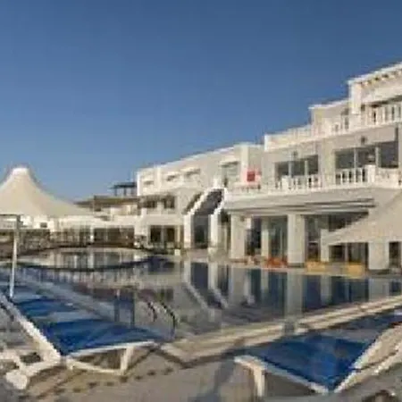 Grand Newport 호텔 4*