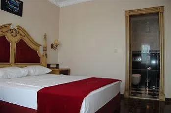 Hotel Grand Newport 4*